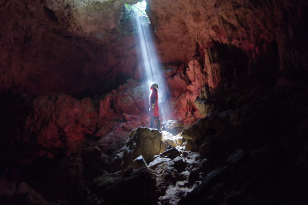 女子旅で大満足すぎるケイビング（洞窟探検）ツアーの６つの魅力